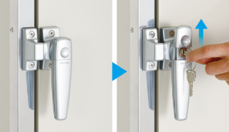 拡大写真：盗難防止対策が強化されたハンドル部